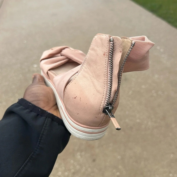 Eileen Fisher‎ Zanya Wedge Sandals - Picture 5 of 16